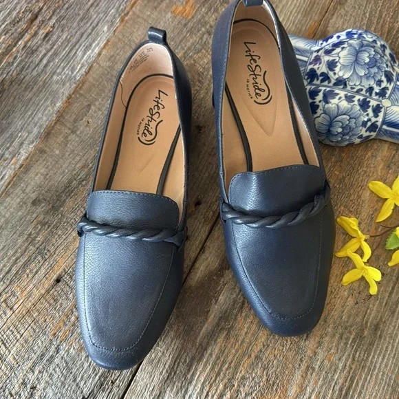 Life Stride Women's Navy Confident Loafers Size 8.5M - Picture 4 of 12